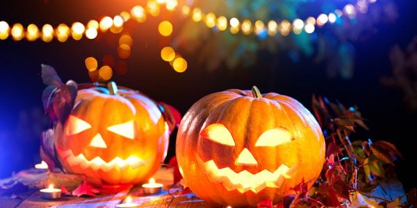Tips to Keep Your Kids Safe This Halloween