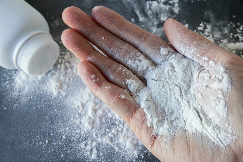NYLJ: J&amp;J Knew Cancer Risks with Talc Products